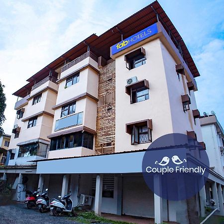 Fabhotel Comfort Stays - Nr Miramar Beach Panaji Luaran gambar